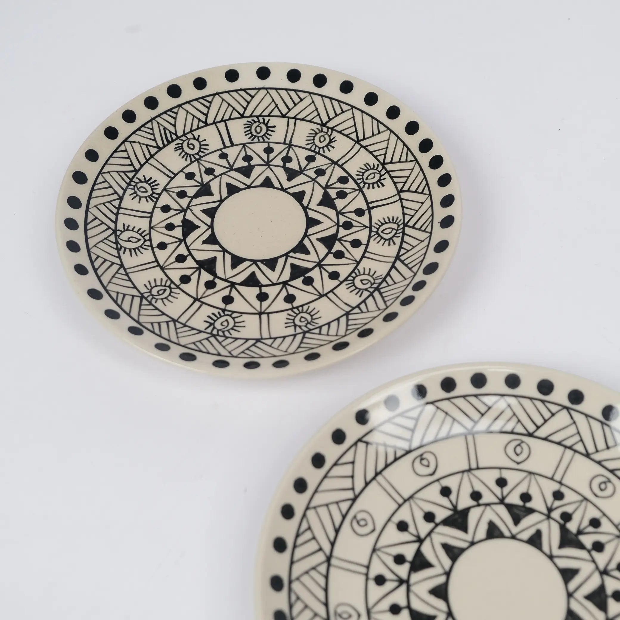 Kalamkaari Canvas Plates (Set of 2)