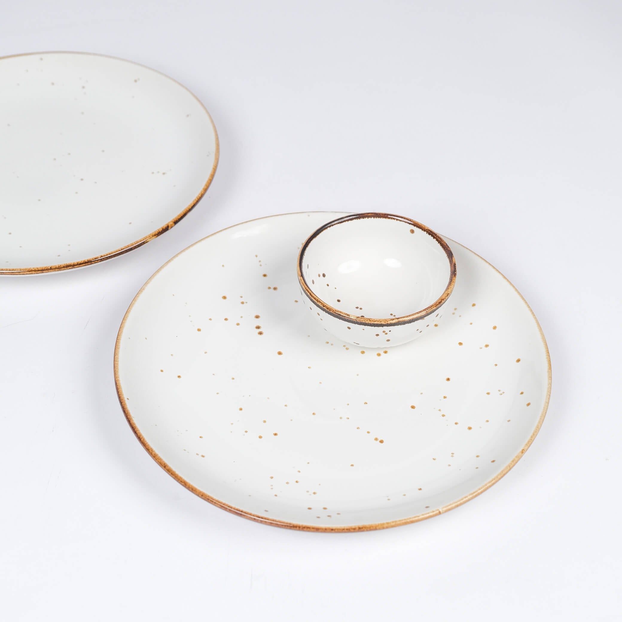 Golden flecks Dinner Set (4 piece) | 2 Plates & 2 Dal bowls