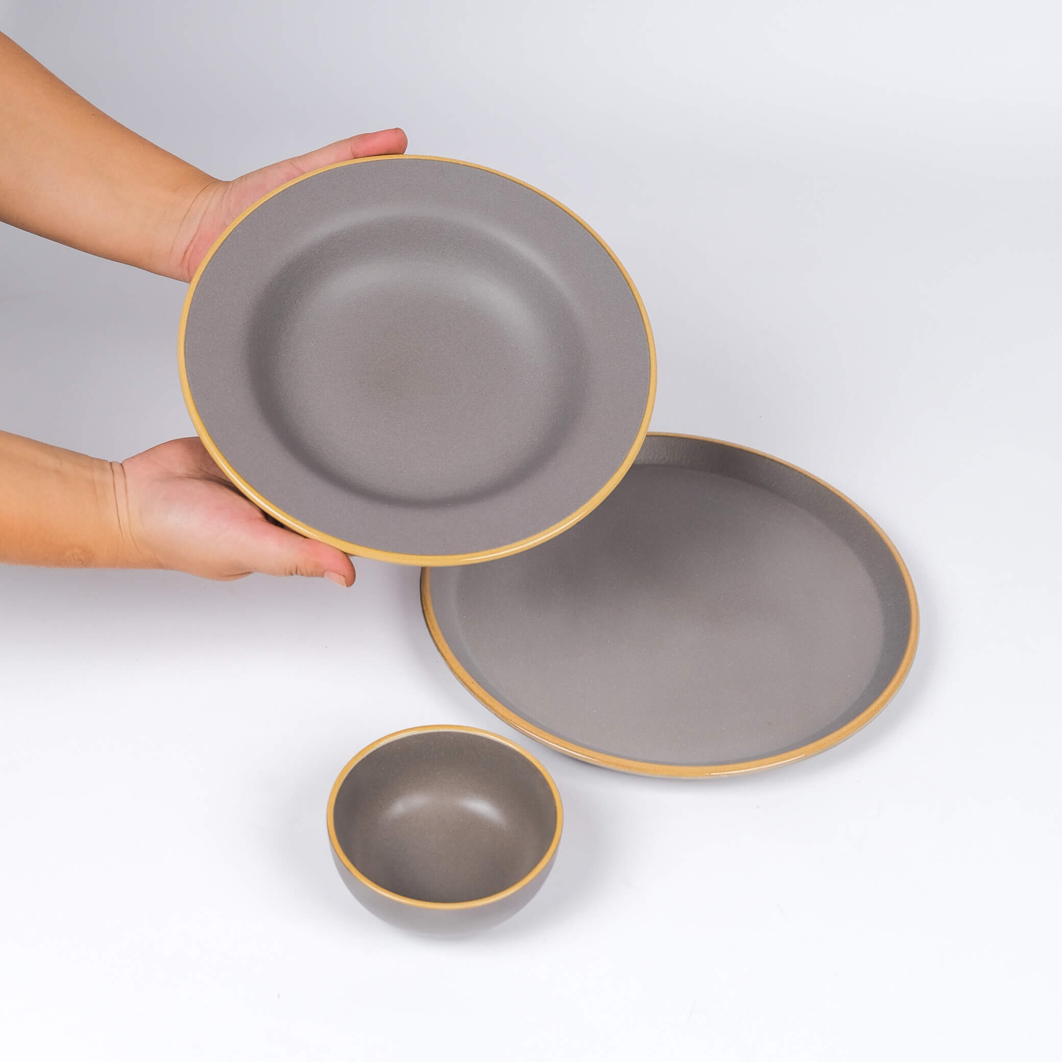 Grey with Gold Appetiser Plates