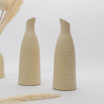 Spoutform Vase – 6”