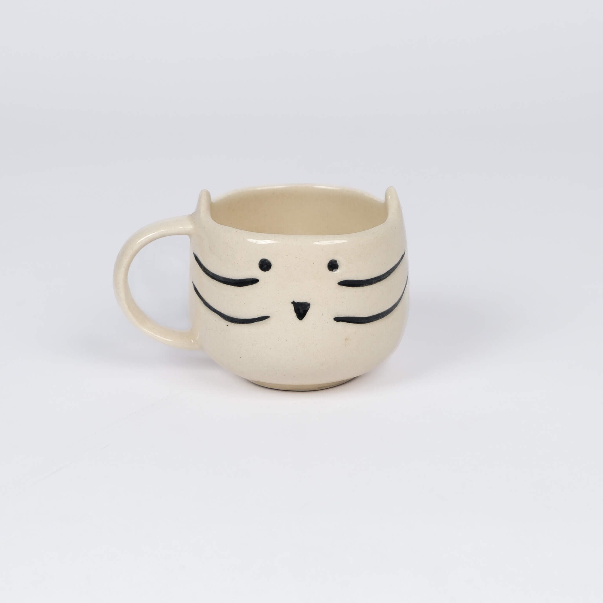 Whisker Mug – Cat-Inspired Ceramic Cup
